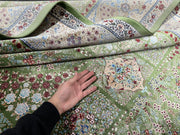 Traditional Silk Rug, Green Rug, 100% Bamboo Silk Carpet, Size: Ft: 6.6 x 9.8 Feet ( 200X300 Cm )