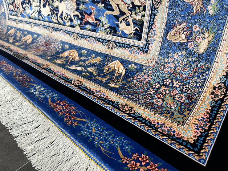 Animal Patterned Silk Rug, Navy Blue Rug, 100% Bamboo Silk Carpet, Size: Ft: 4.9 x 7.5 Feet ( 150X230 Cm )
