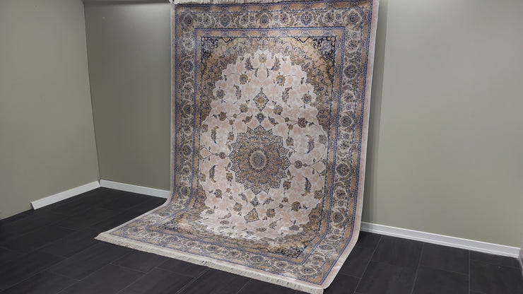 Turkish Silk Carpet, Cream Beige Rug, 100% Bamboo Silk Carpet, Size: Ft: 6.6 x 9.8 Feet ( 200X290 Cm )
